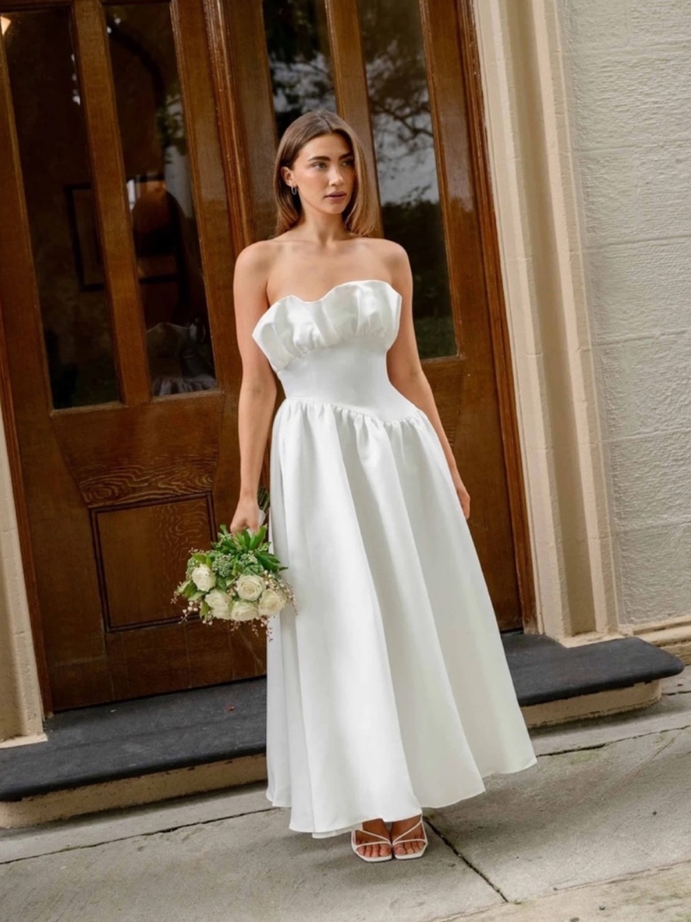 elliatt laurel white satin ruffle bust strapless bridal maxi gown dress medium